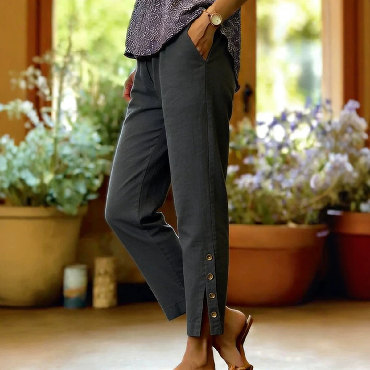 Women's Cotton-Linen Straight-Leg Cropped Pants with Side Buttons