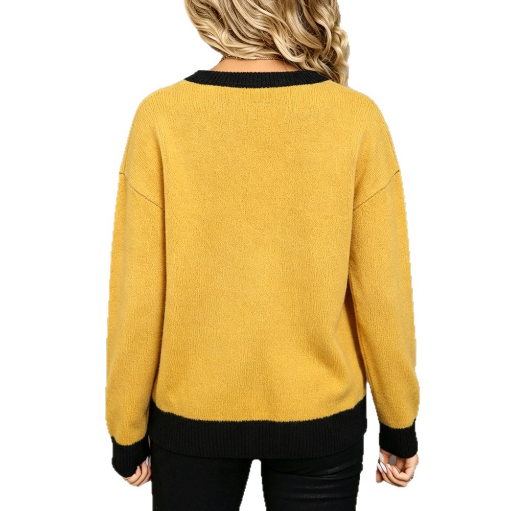 Bat Skull Colorblock Pullover Sweater