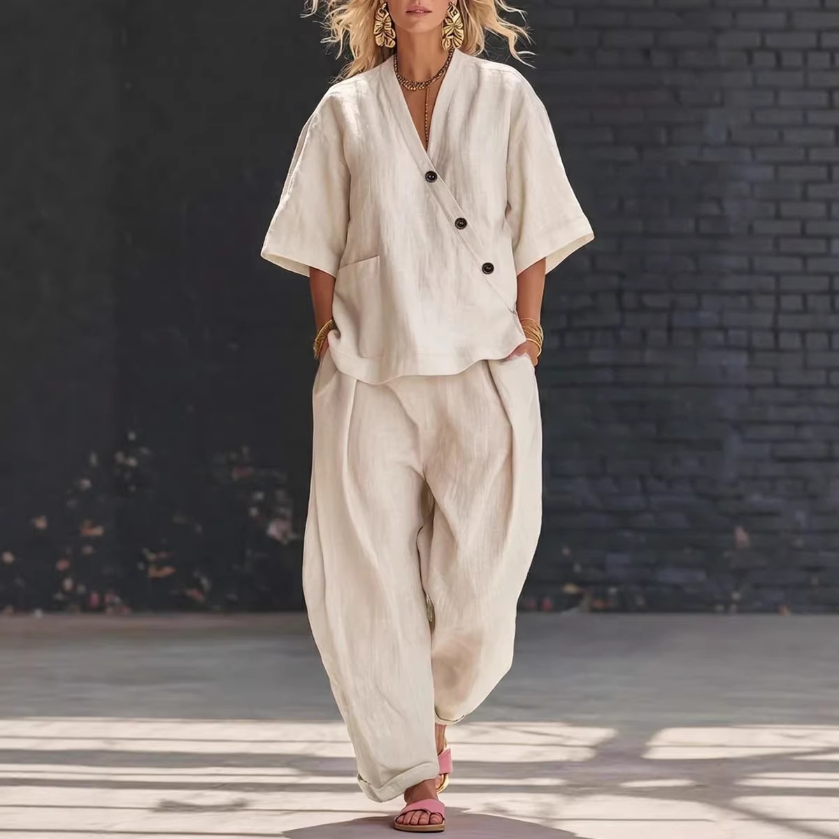 Women's Casual Solid V-Neck Short Sleeve Top and Pants Two-Piece Set