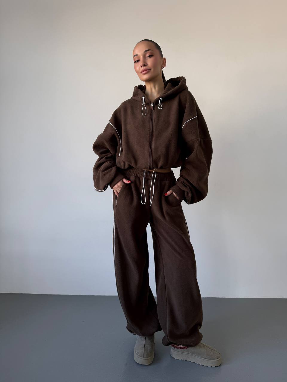 Women's Fleece Hoodie and Straight-Leg Pants Two-Piece Set