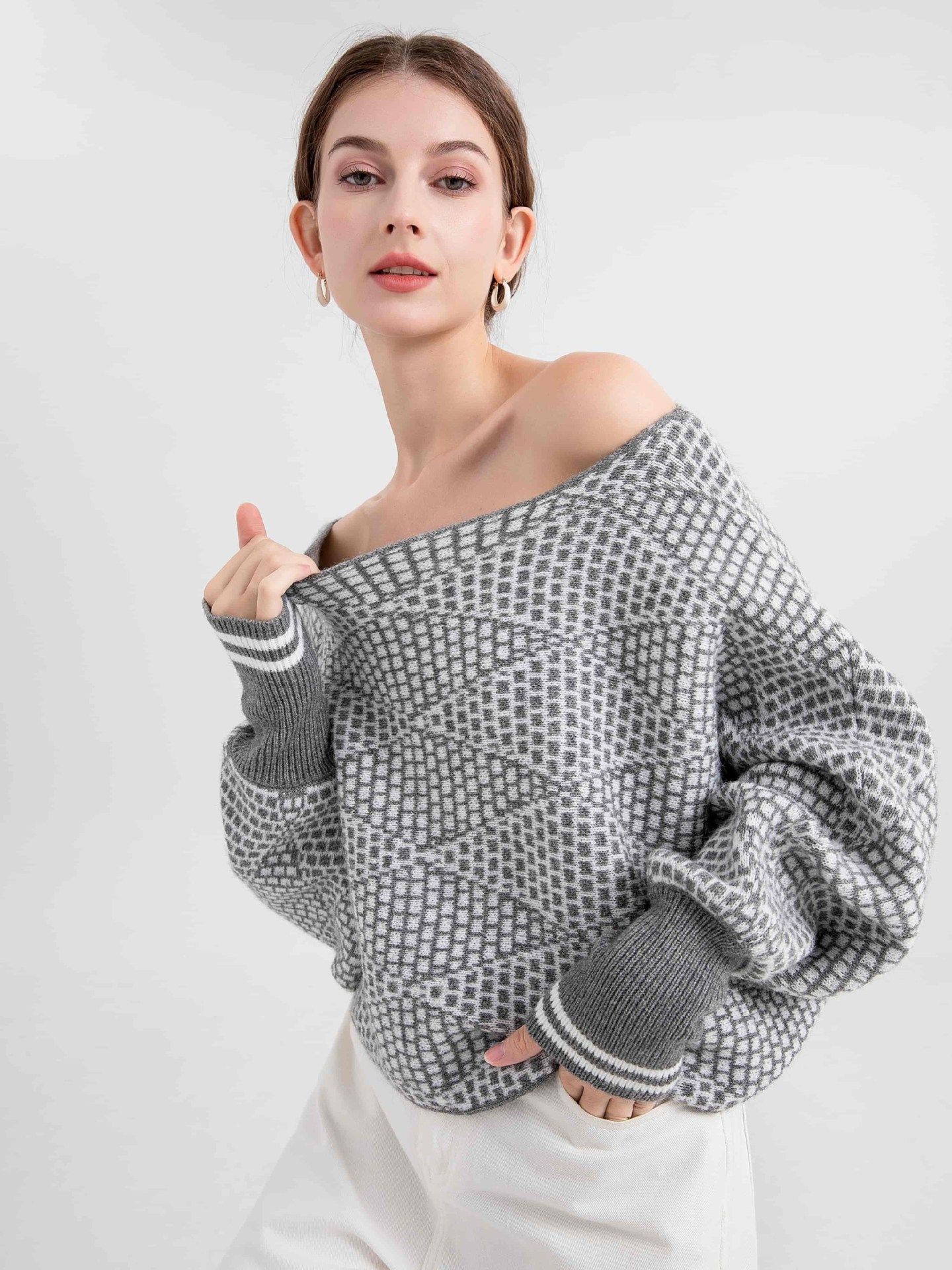 Off-Shoulder Plaid Wool Knit Sweater Long Sleeve Pullover