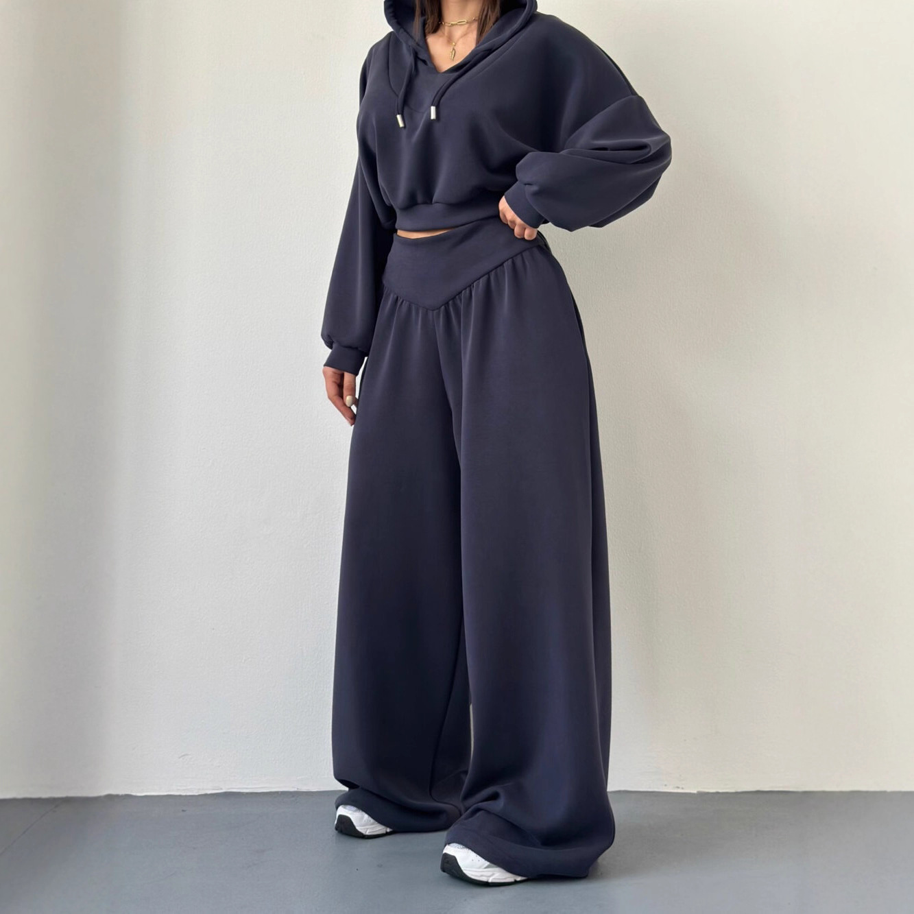 Women's V-Neck Hooded Long-Sleeve Sweatshirt & Pants Set Casual Two-Piece