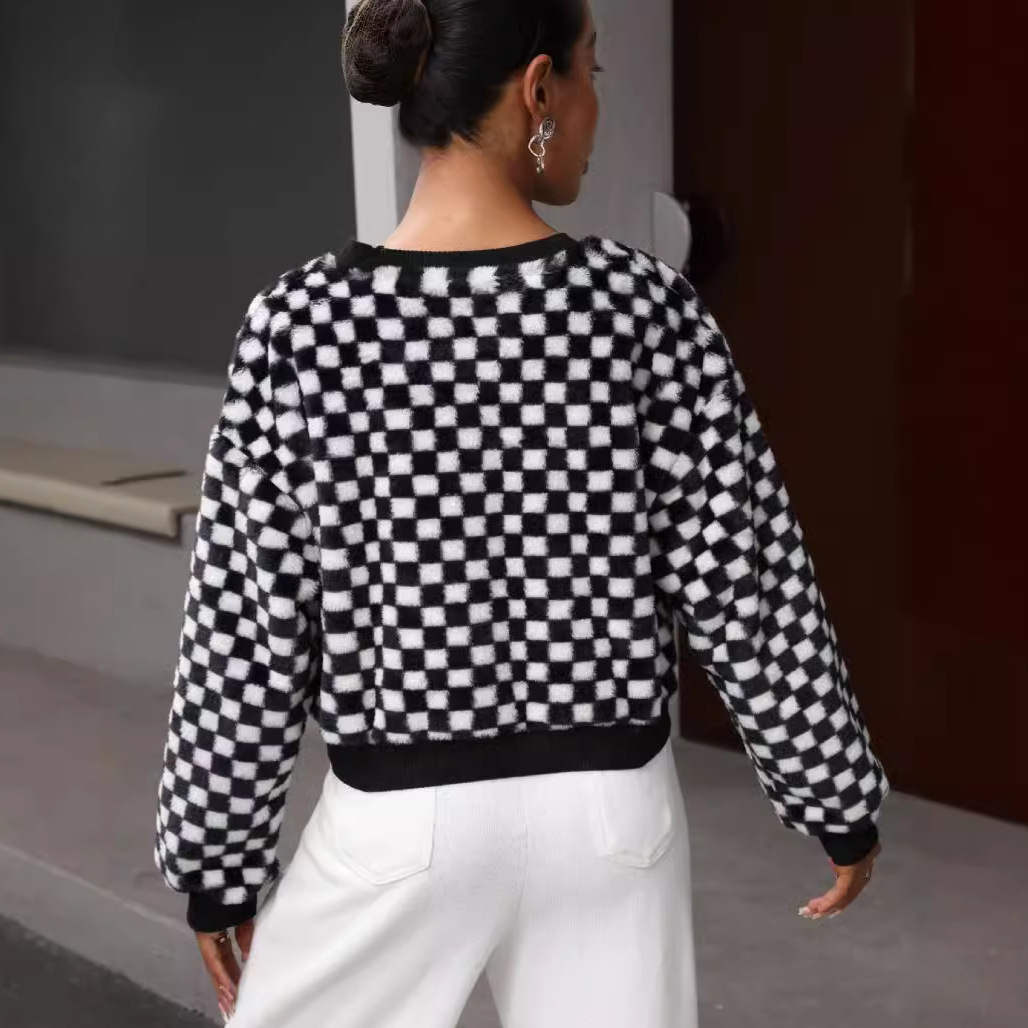 Women's Loose Round Neck Black and White Plaid Long Sleeve Fleece Pullover Hoodie