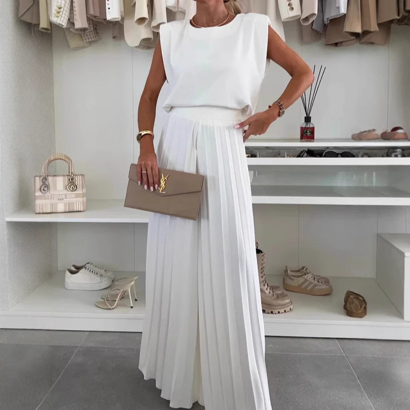 Women's Sleeveless Top and Pleated Wide-Leg Pants Two-Piece Set