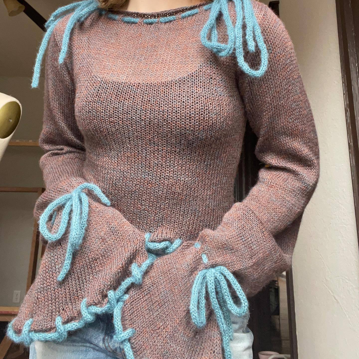 Tie-Front Sweater with Flared Sleeves Slim Fit Knit Top