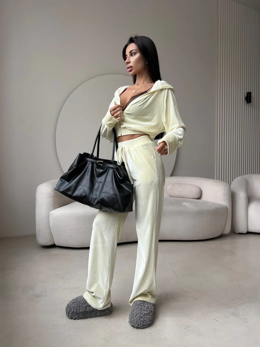 Women's Velvet Hooded Zip-Up Jacket & Drawstring Wide-Leg Pants Set