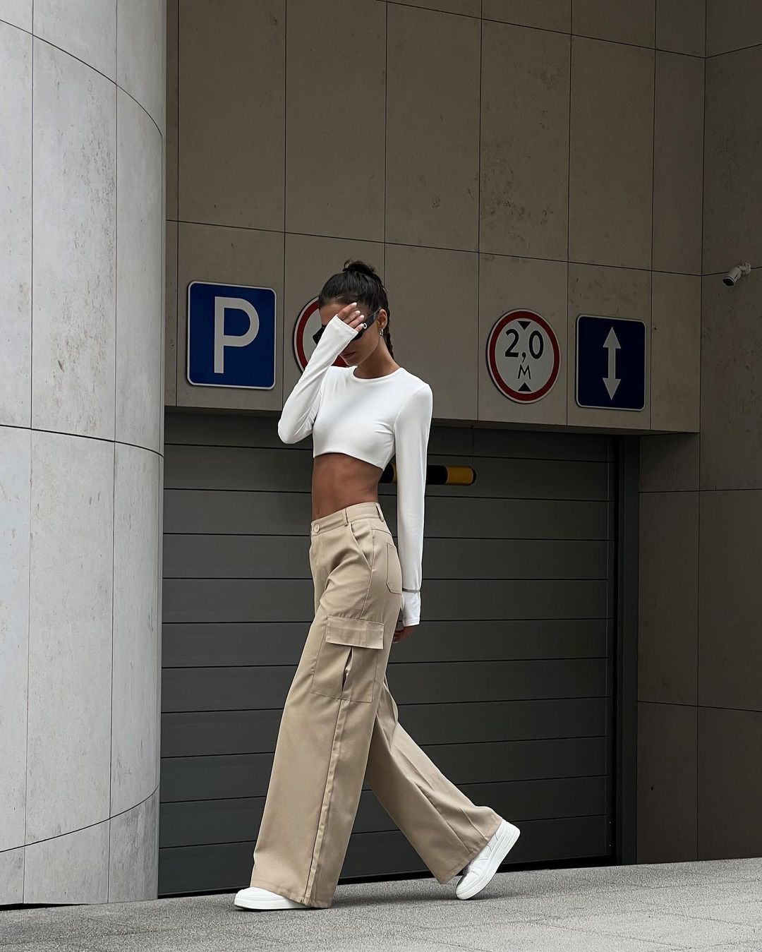 High-Waisted Cargo Pants Casual Wide-Leg Trousers for Women