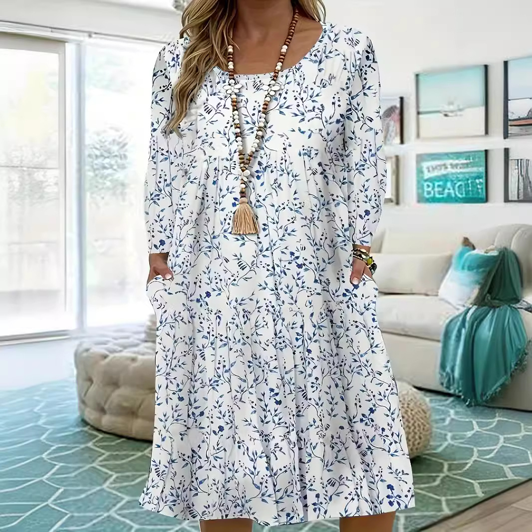 Women's Loose Round Neck Pleated Dress Sweet Fresh Floral Print
