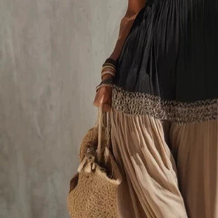 Elegant Black Chiffon V-Neck Long Dress