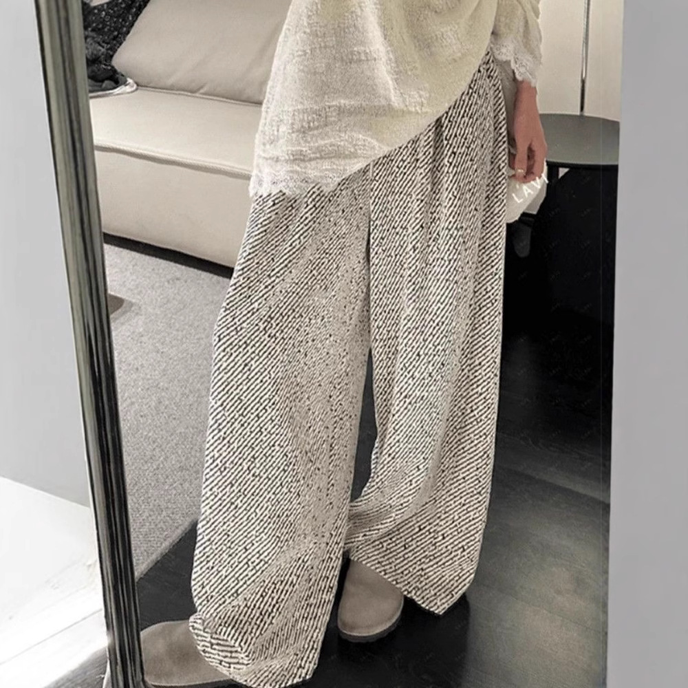 Women's Lazy Loose Straight-Leg Trousers with Chic Design