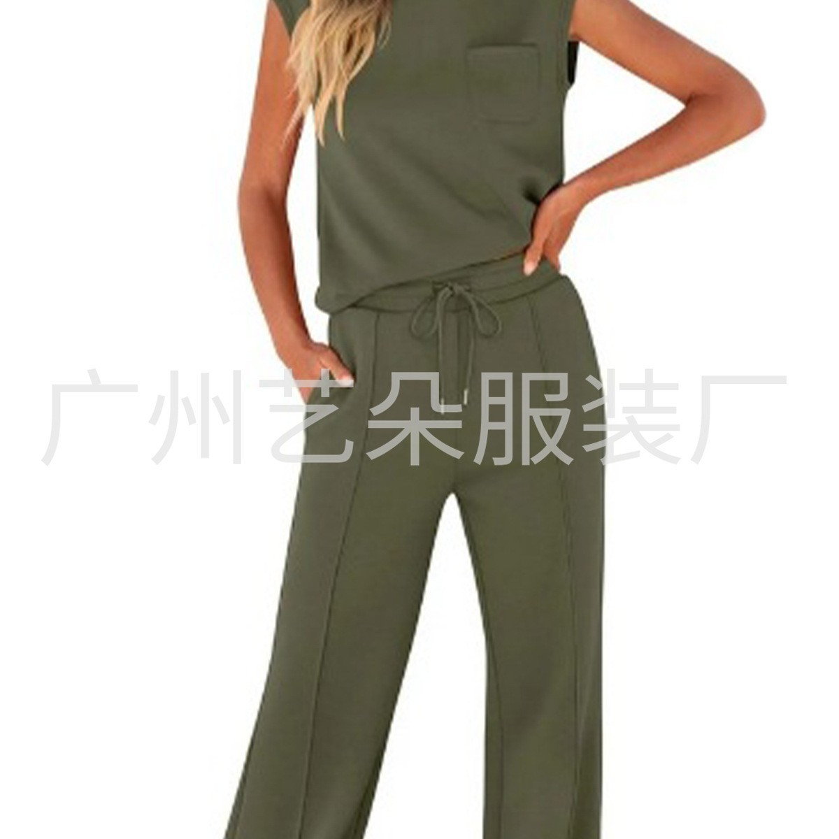 Women's Sleeveless Crewneck Two-Piece Lounge Set – Relaxed Fit