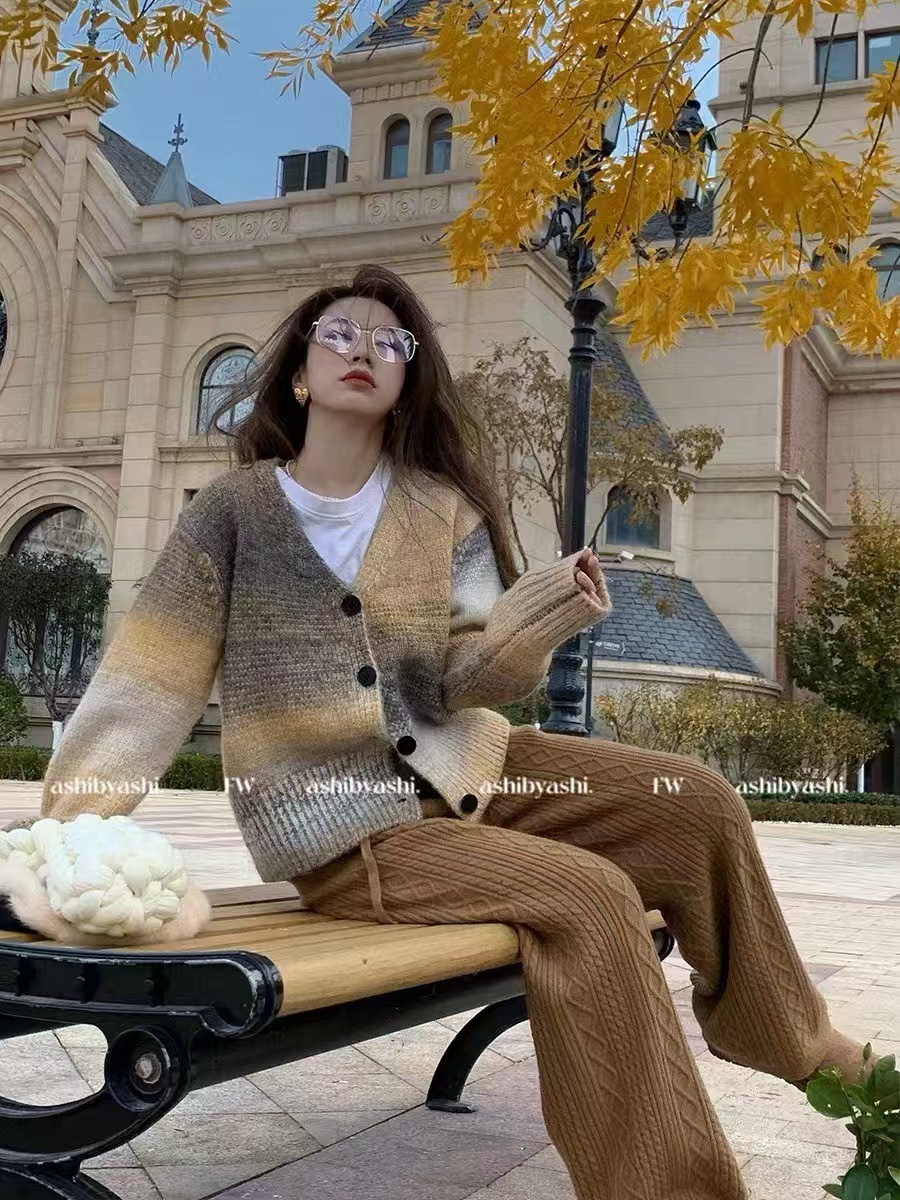 Trendy Color-Block Lazy Style Women's Sweater