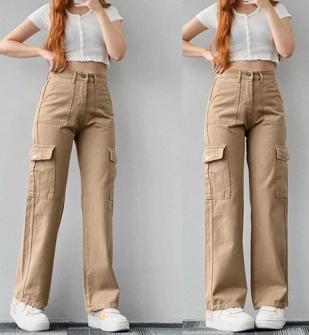 Women's Mid-Rise Straight-Leg Cargo Pants with 3D Pockets