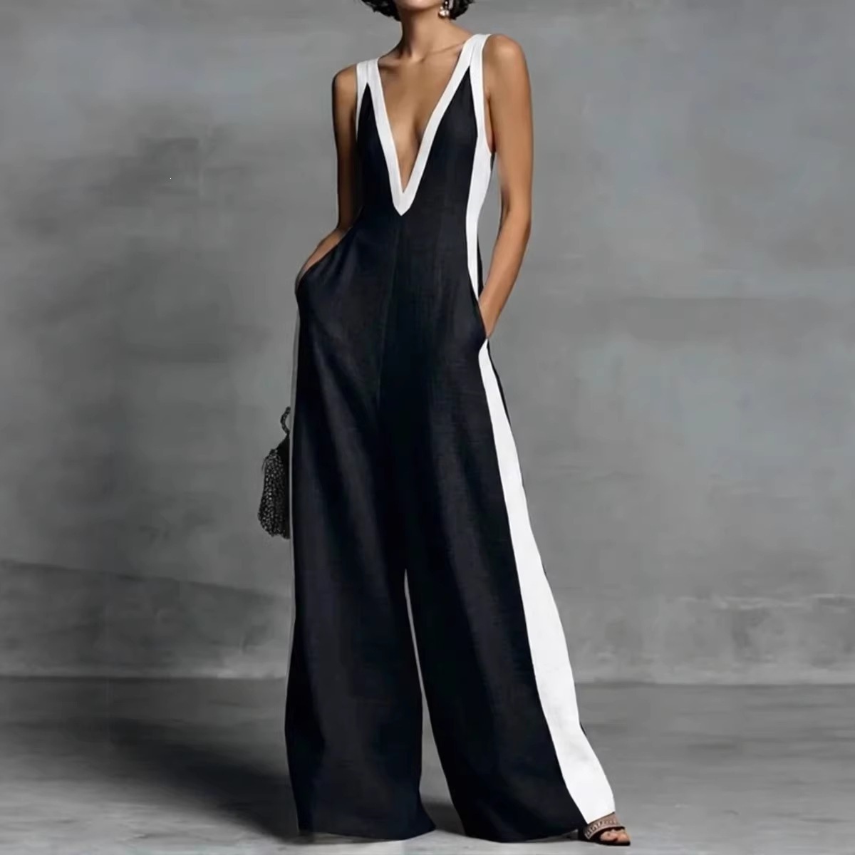 Deep V-Neck Colorblock Wide-Leg Jumpsuit