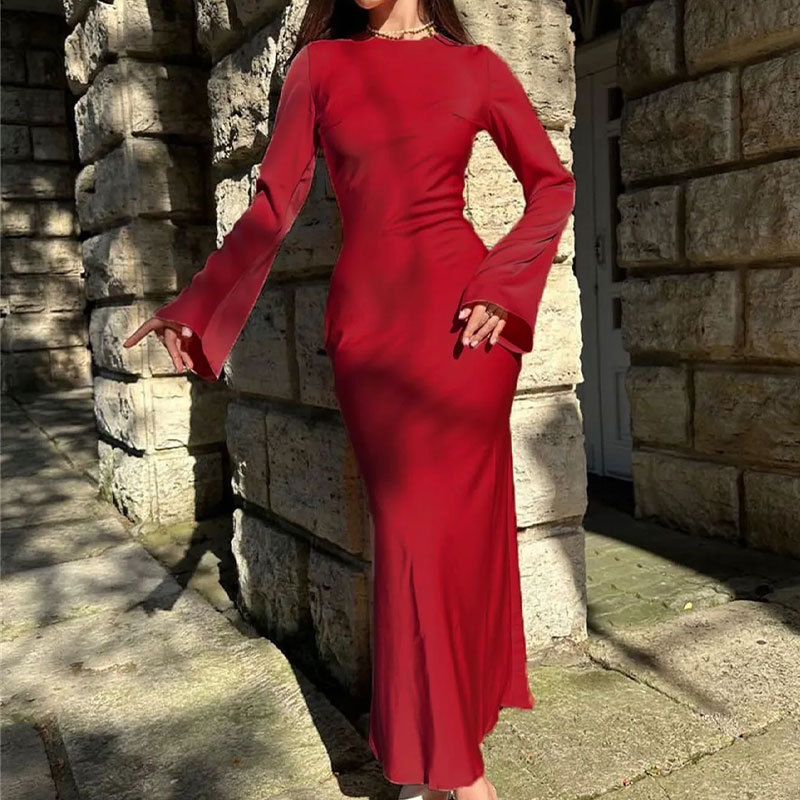 Women's Slim Fit Bodycon Dress with Flared Sleeves and Round Neck