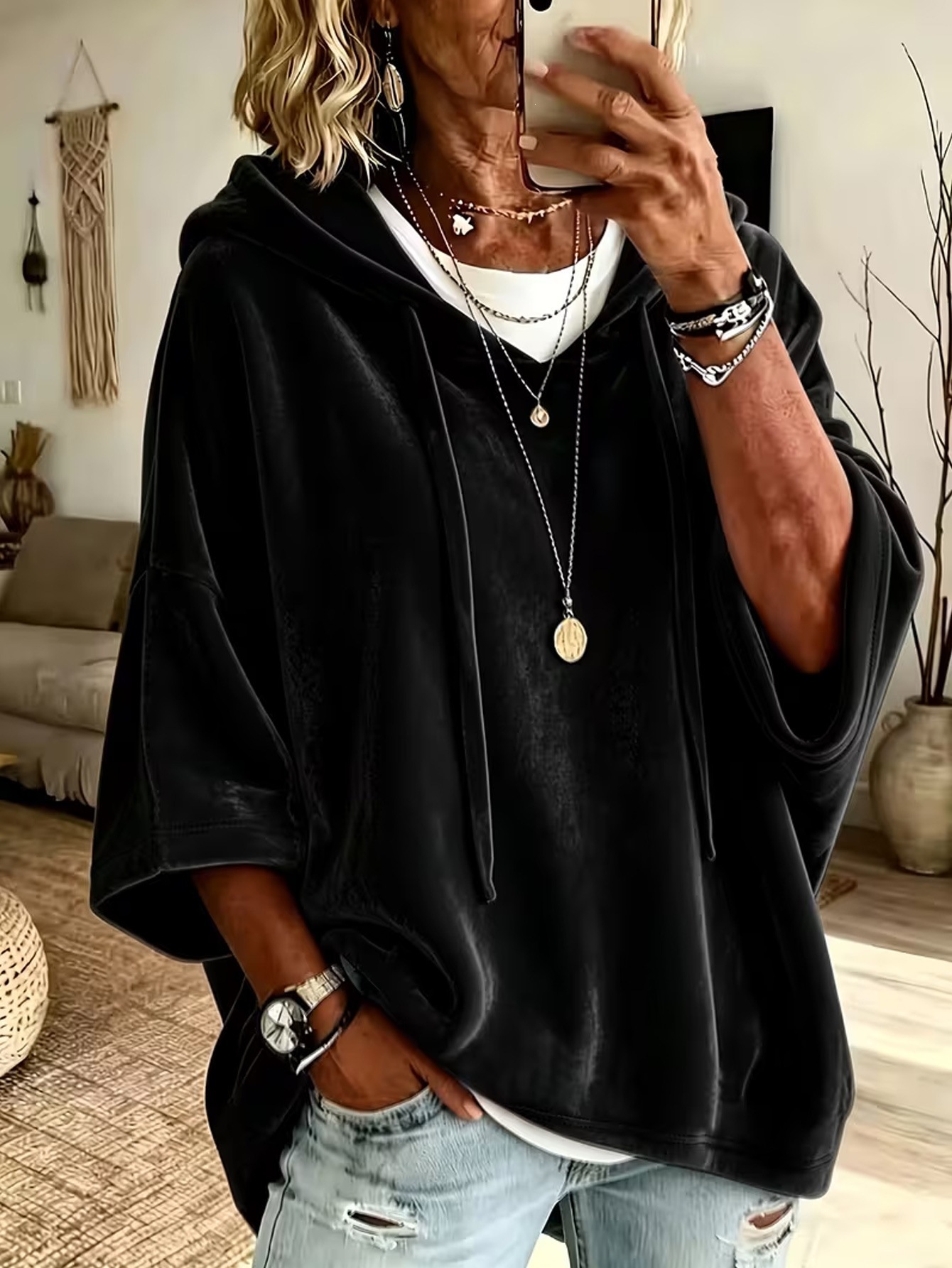 Women's Solid Velvet Hooded Sweatshirt Pullover