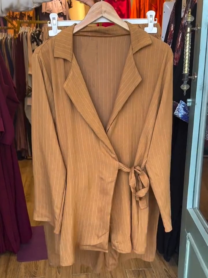 Women's Striped Two-Piece Blazer and Pants Set Casual Loose Fit