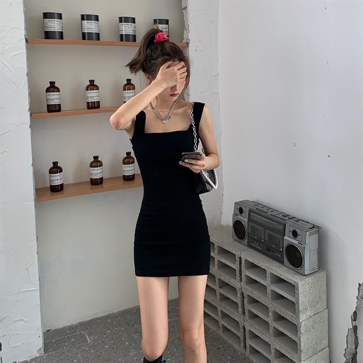 Black Sleeveless Square-Neck Bodycon Dress