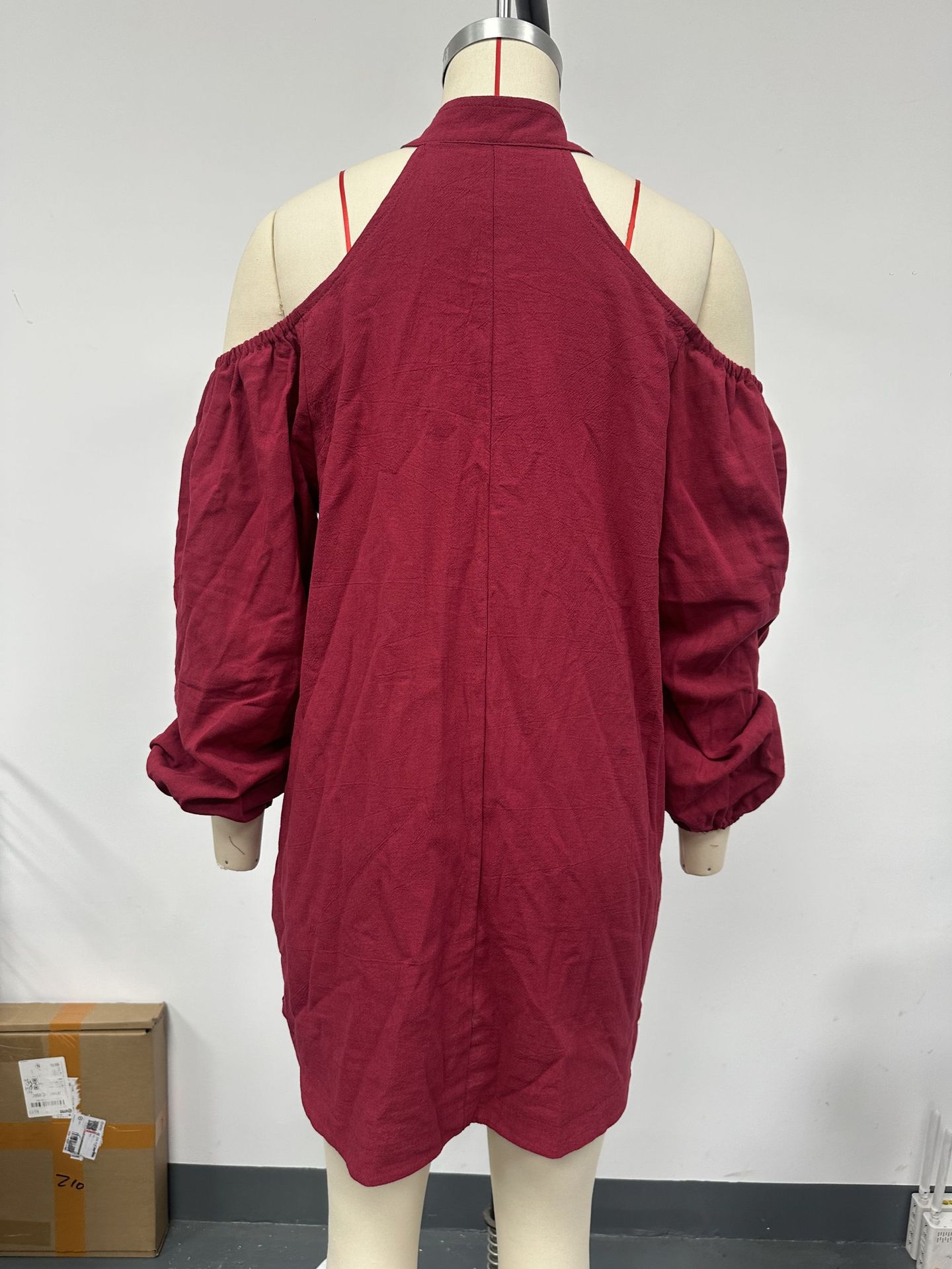 Off-Shoulder Retro Long-Sleeve Solid Color Loose Casual Dress