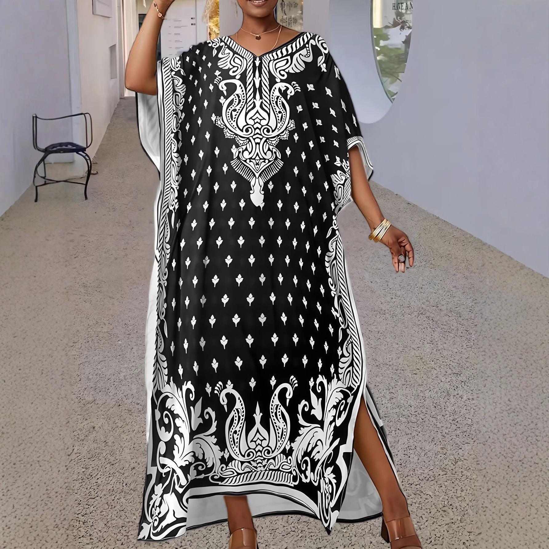 Women's Loose V-Neck Printed Long Sleeve Maxi Robe