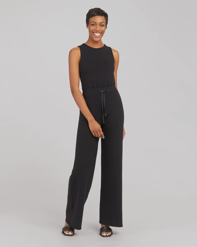 Women's Solid Color Sleeveless Tie-Waist Jumpsuit with Pockets
