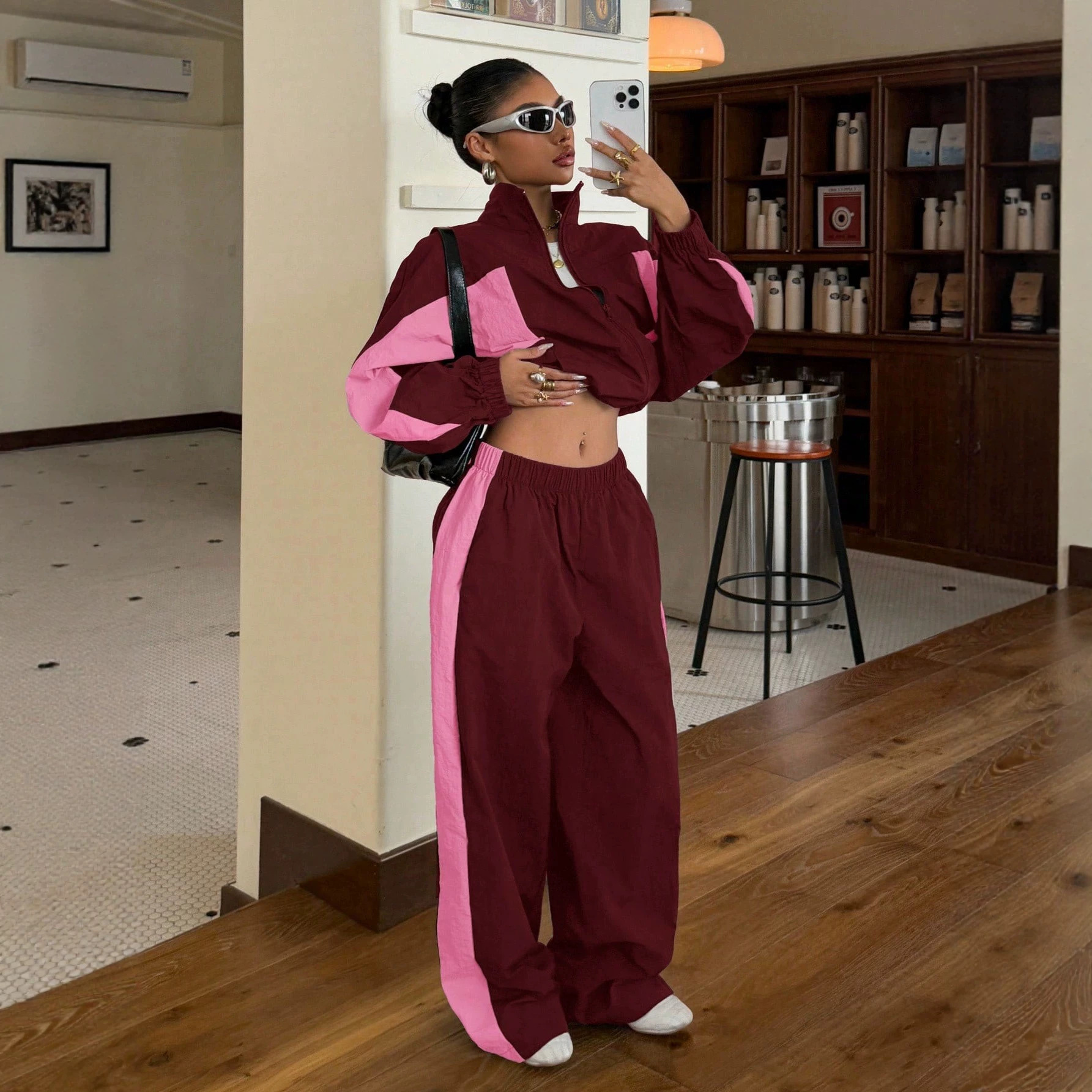 Women's Colorblock Half-Zip Stand Collar Short Two-Piece Set