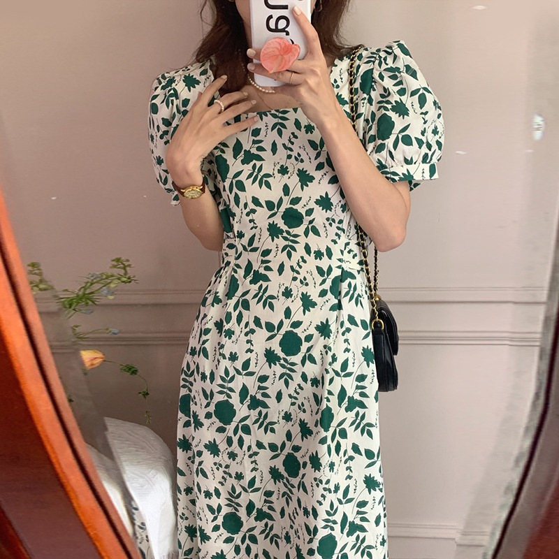 Daisy Floral Tie-Waist Midi Dress with Square Neck and Puff Sleeves