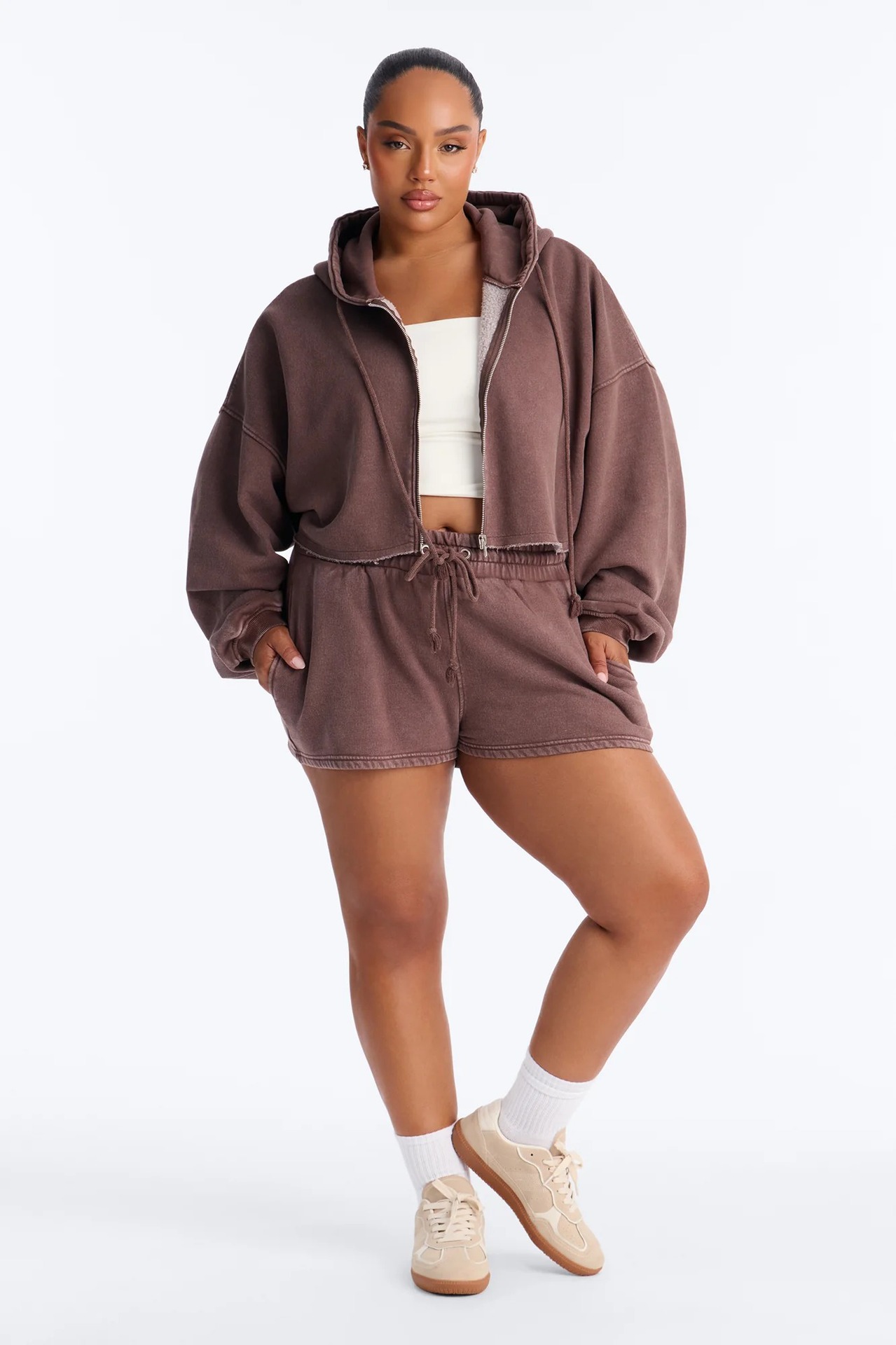 Women's Long Sleeve Crop Top and Shorts Set Casual Sporty Two-Piece Outfit
