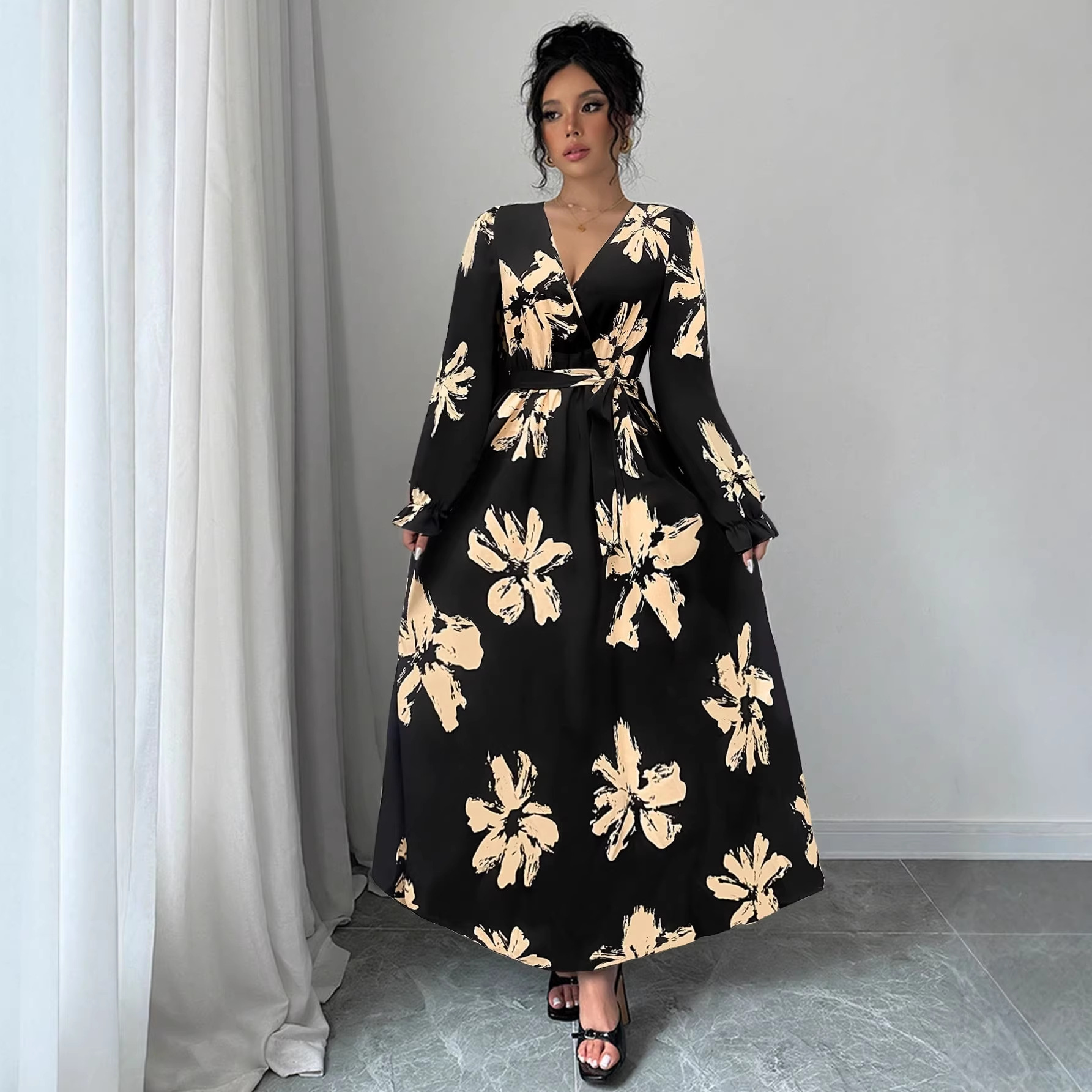 Women's Floral Print V-Neck Waist-Cinched Midi Dress