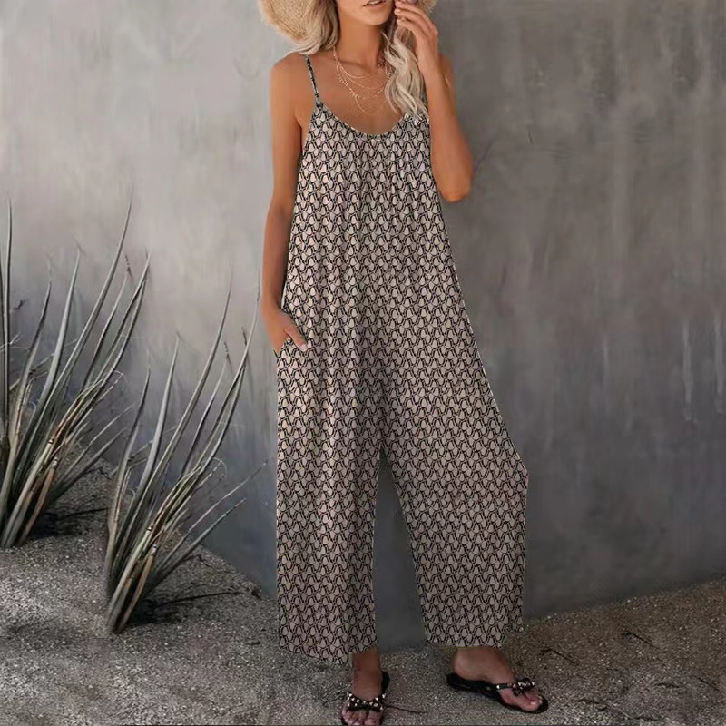 Women's Printed Sleeveless Wide-Leg Jumpsuit with Pockets