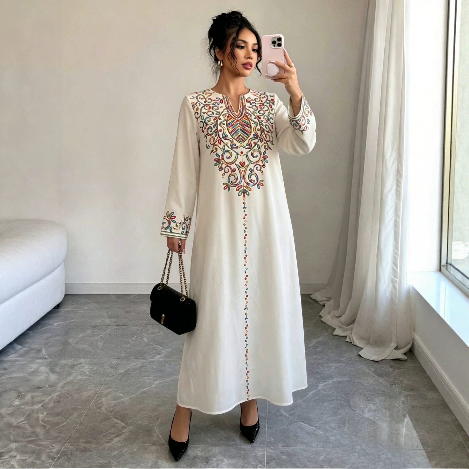 Off-White Tribal Print V-Neck Long Sleeve Loose Maxi Dress