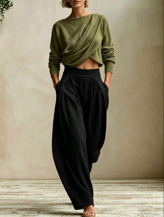 Women's Two-Piece Set: Pleated Crewneck Top & Elastic Waist Harem Pants