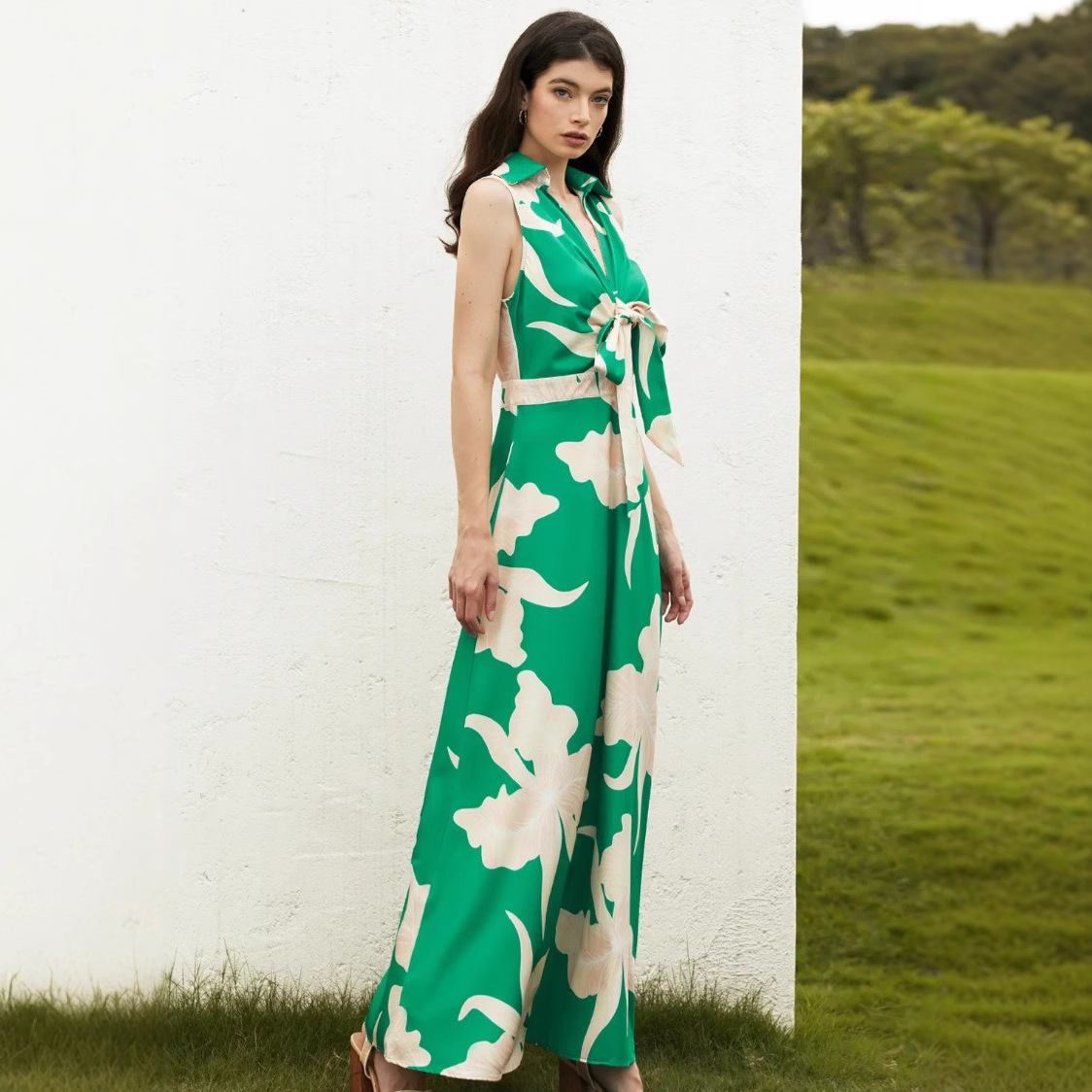 V-Neck Floral Print Midi Dress Sleeveless French Style
