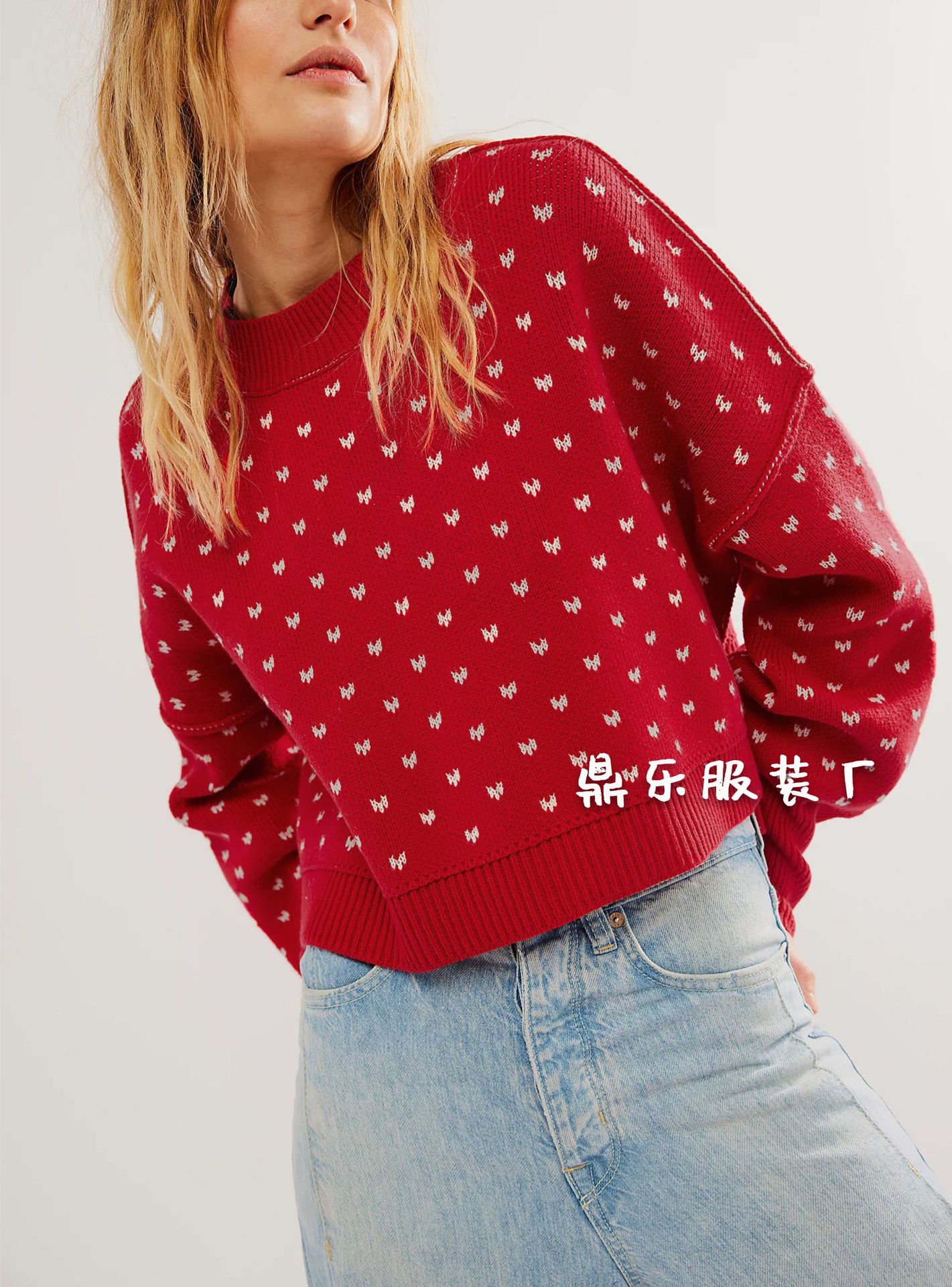 Butterfly Jacquard Crewneck Cropped Knit Sweater