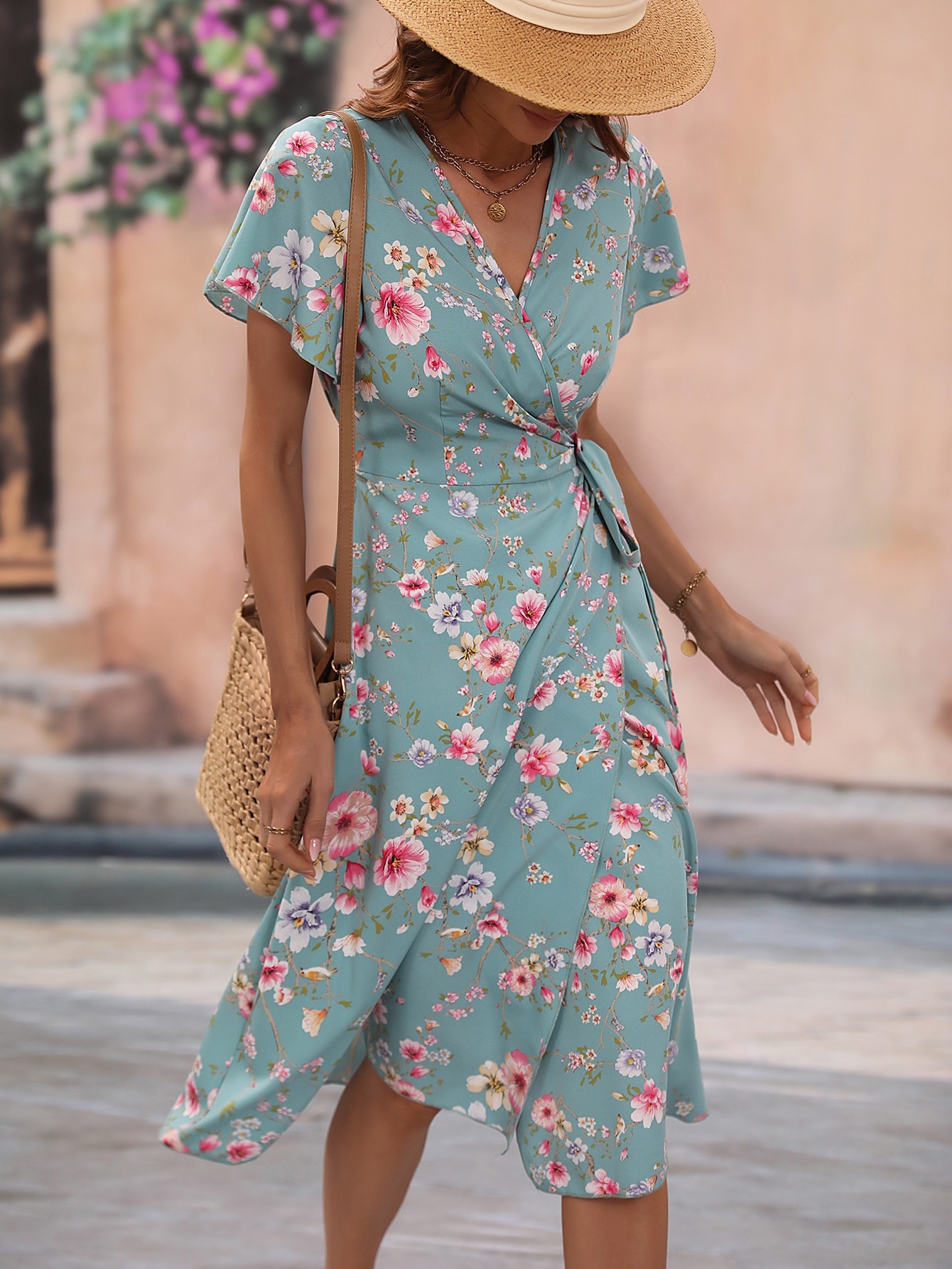 Women's V-Neck Waist-Cinching Floral Chiffon Midi Dress