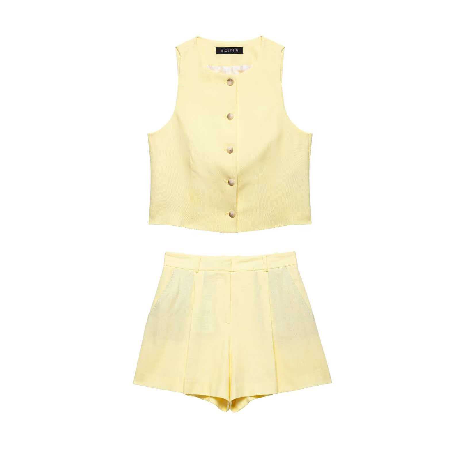 Women's Sleeveless Round Neck Vest and Shorts Two-Piece Set