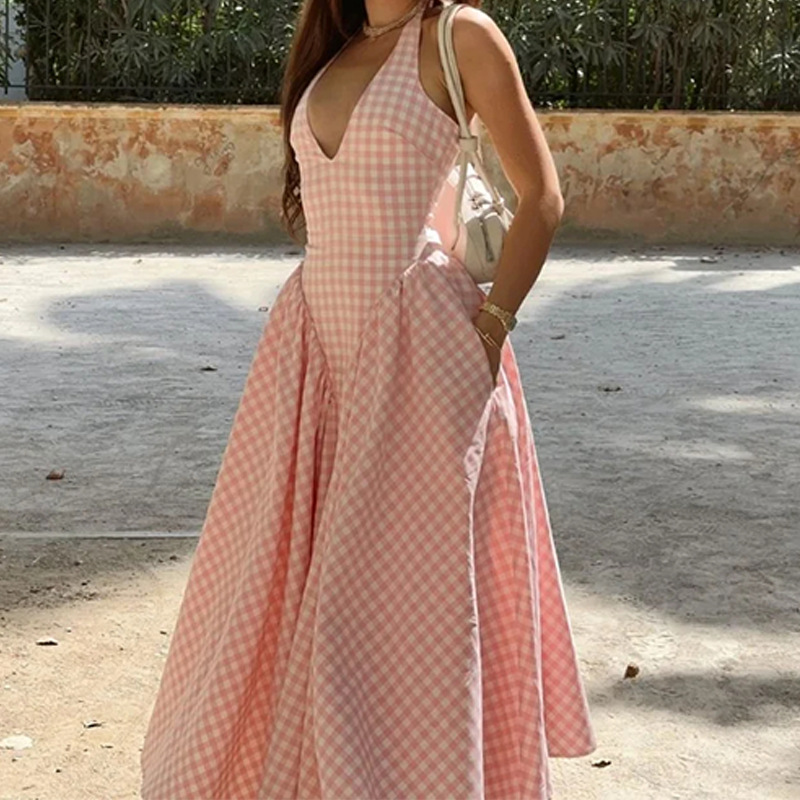 Plaid Halter Neck Pleated Long Dress