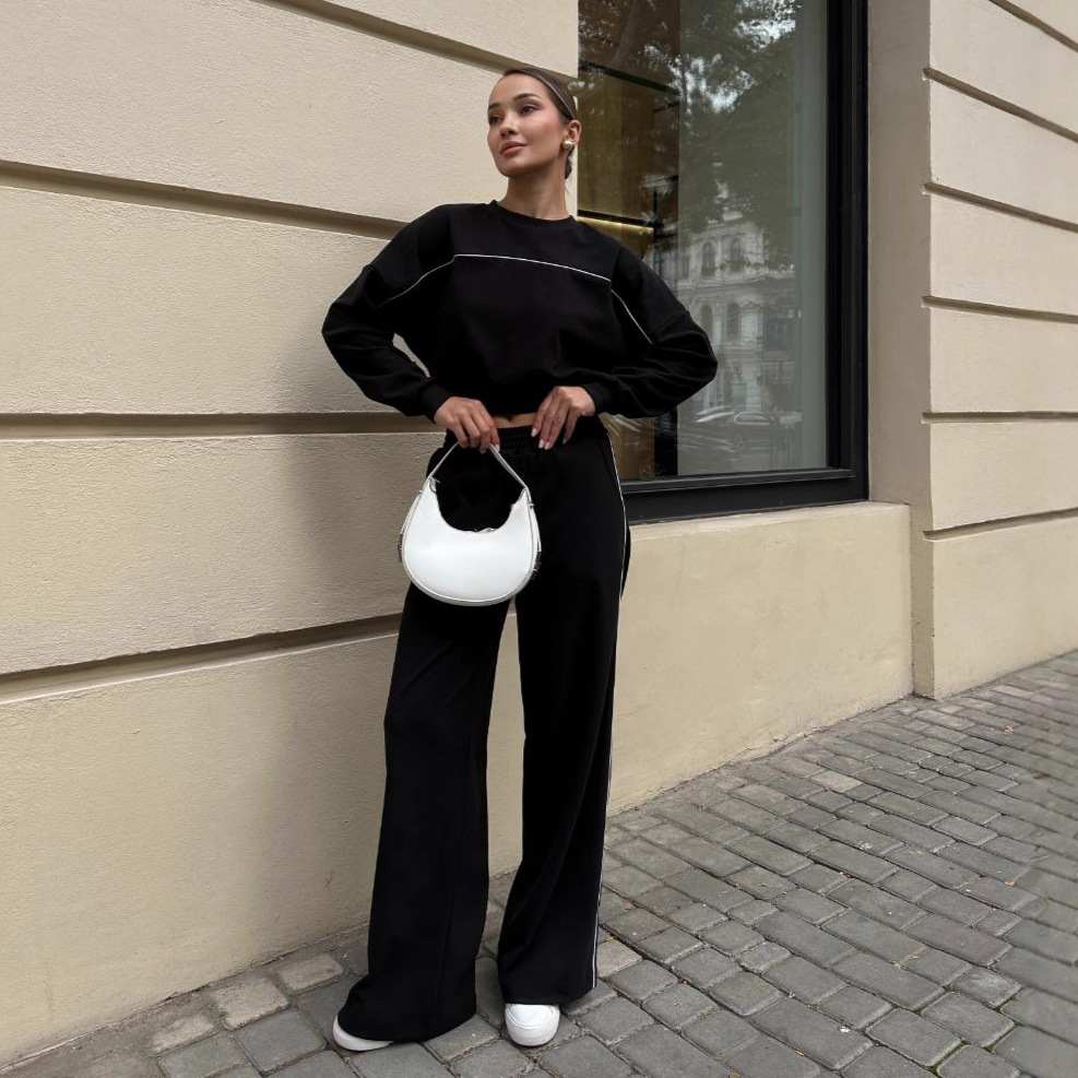 Women's Striped Long Sleeve Sweatshirt & Wide-Leg Pants Set