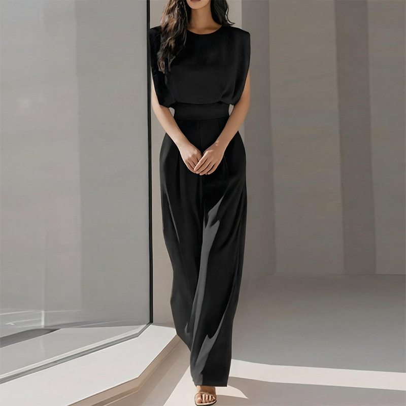 Women's Sleeveless Wide-Leg Jumpsuit with Waist Tie