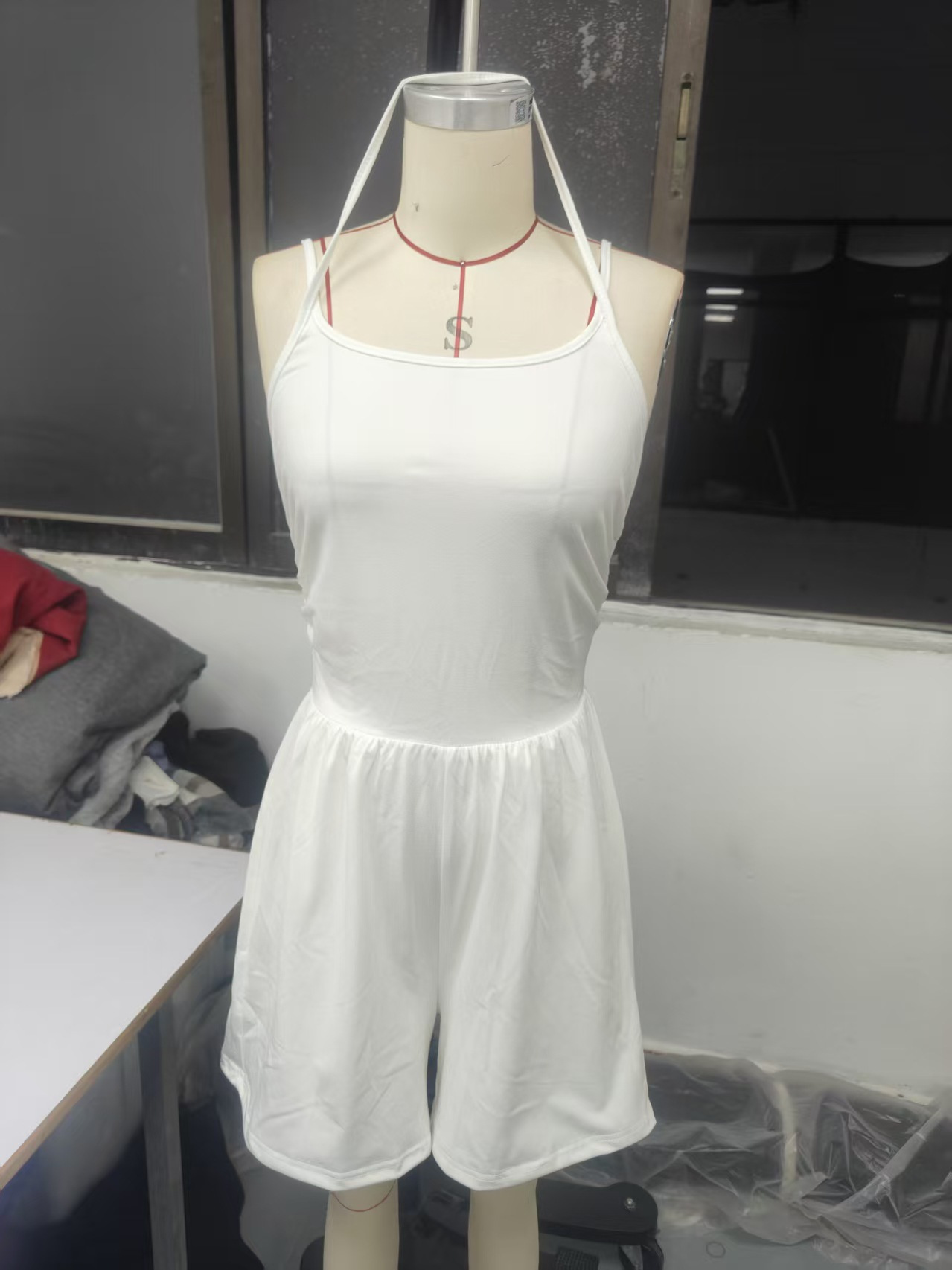Women's Solid Sleeveless High-Waist Cami Jumpsuit