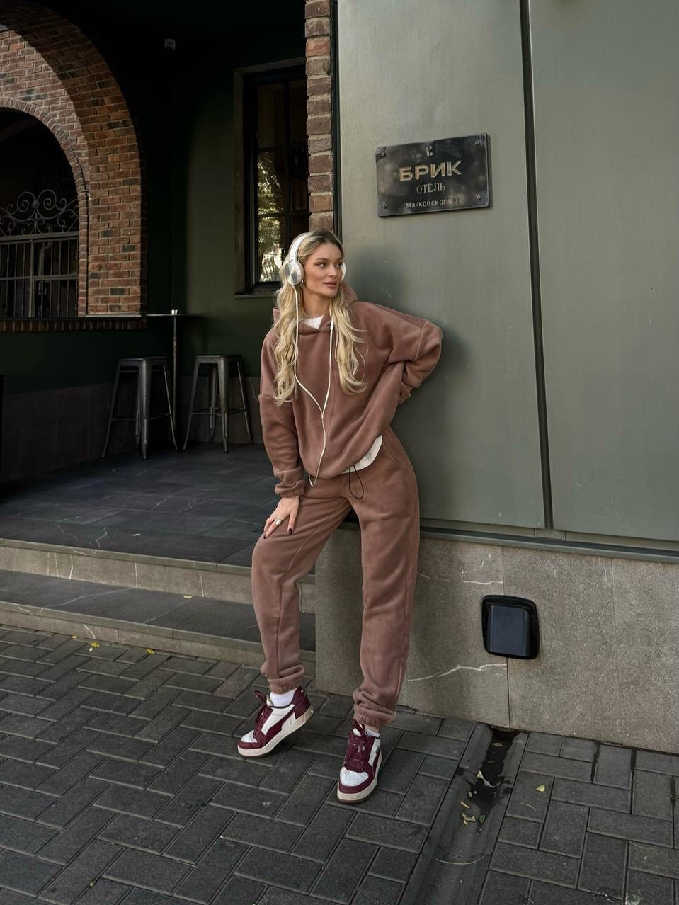 Women's Solid Fleece Hoodie and Jogger Set Long Sleeve Two-Piece