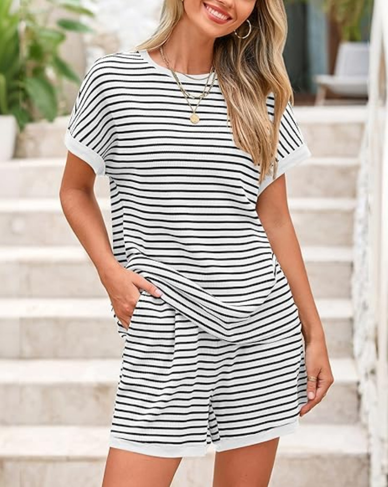Women's Striped Crewneck Top and Shorts Casual Two-Piece Set