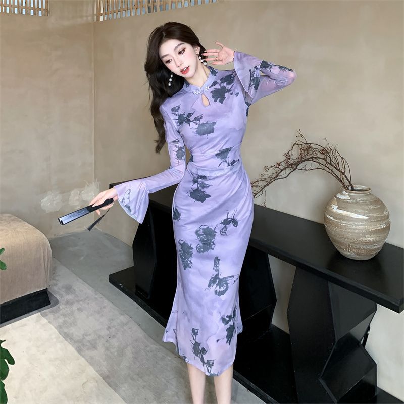 Purple Floral Print Qipao Dress with Long Sleeves and Waist-Cinching Design
