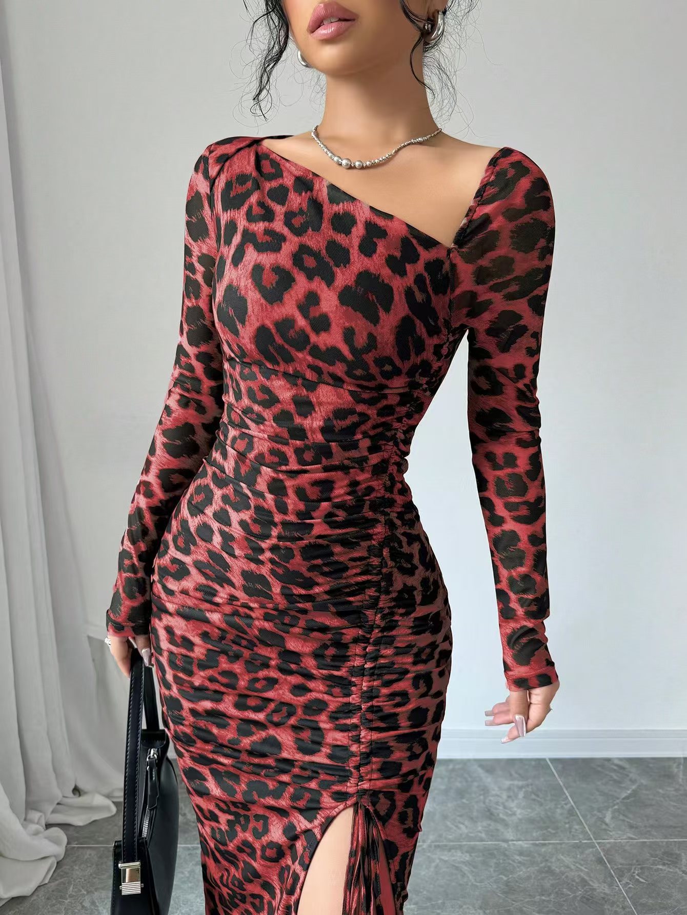 Leopard Print Bodycon Long Sleeve Dress