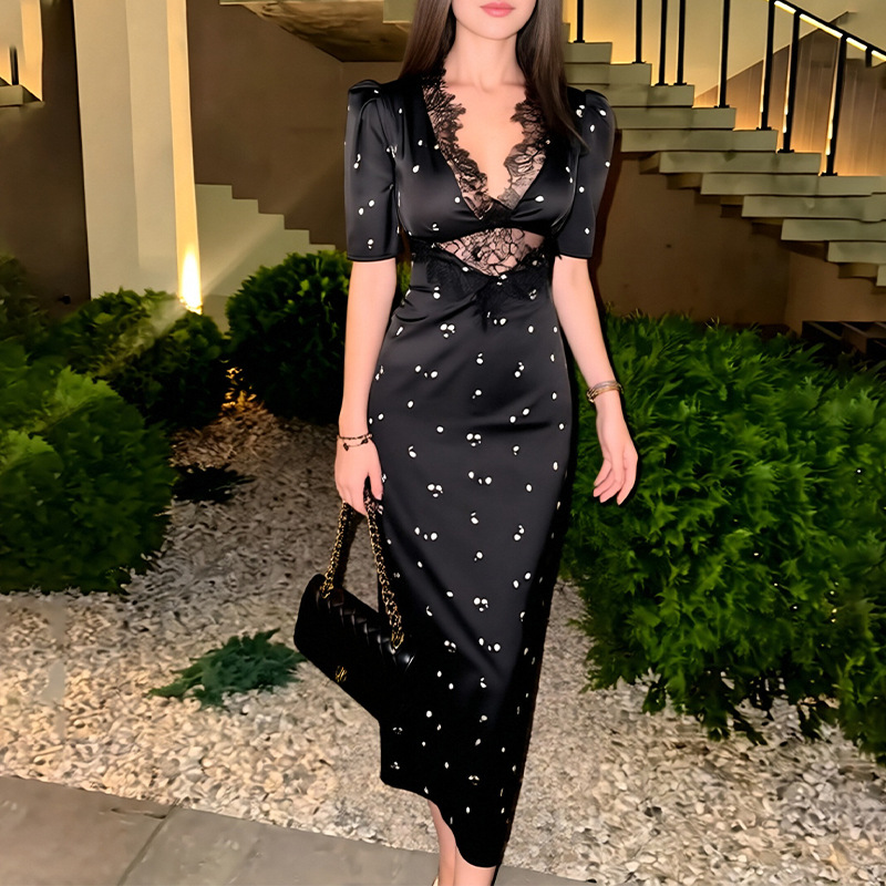 Women's Slim Fit Lace Trim Printed Dress