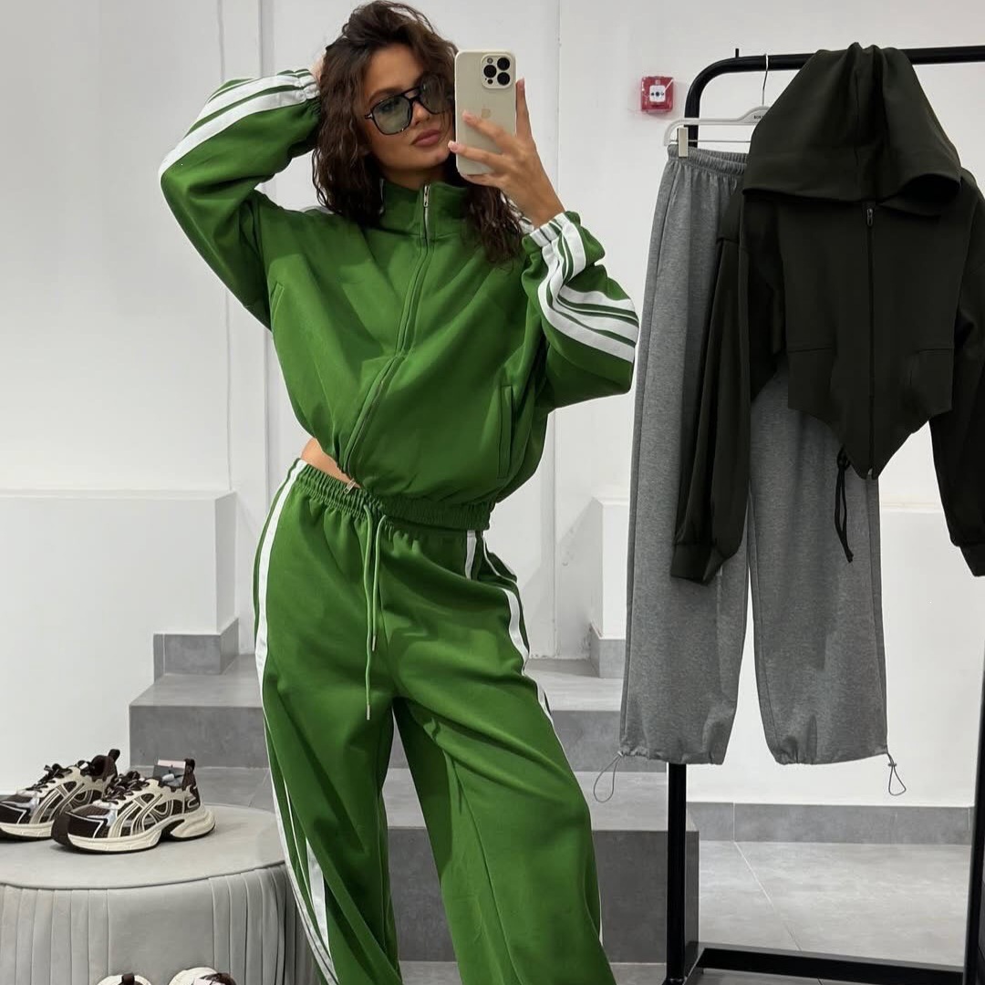 Oversize Stand Collar Tracksuit for Women Full-Zip Loose Jacket & High-Waist Wide-Leg Sweatpants 2-Piece Set