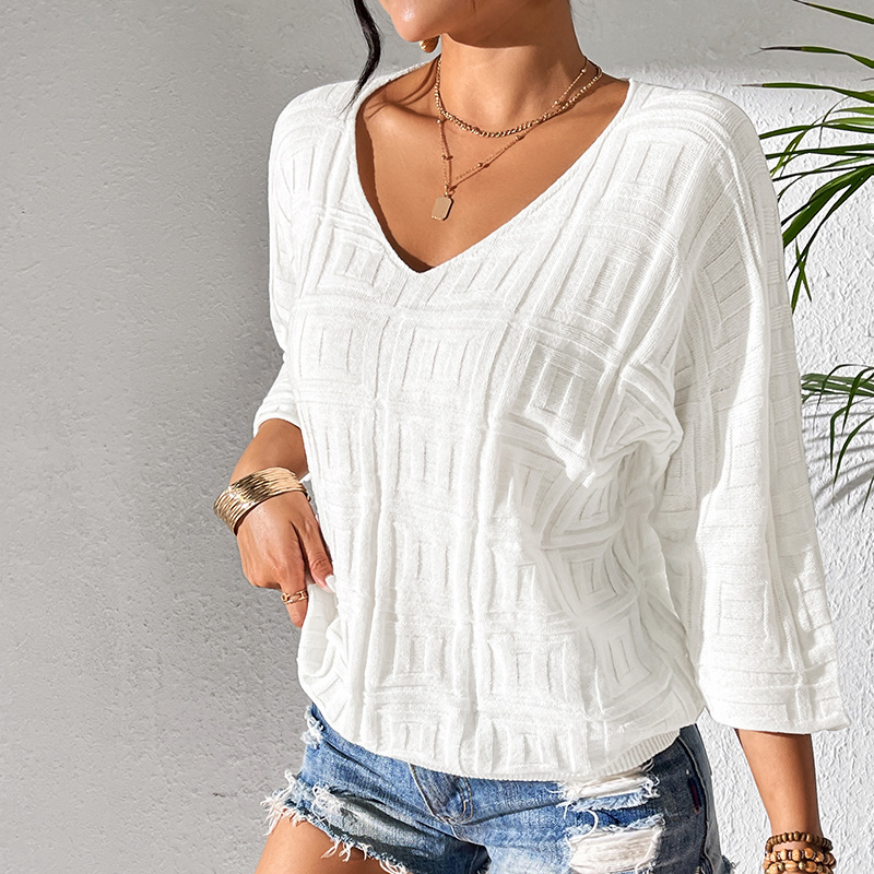 Solid V-Neck Knit Top – Loose Fit 3/4 Sleeve Lightweight Casual Pullover