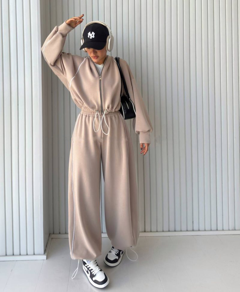 Women's Colorblock Hooded Zip Sweatshirt & Straight-Leg Pants Set