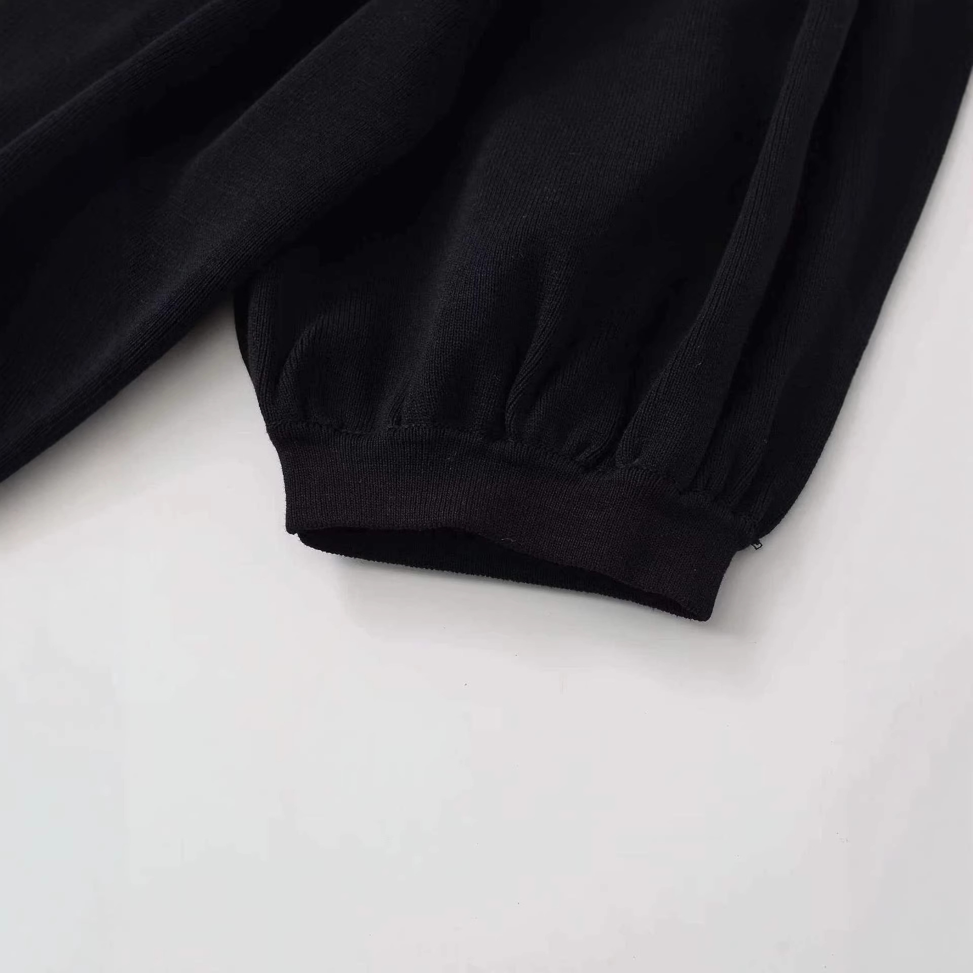 Women's Summer Round Neck Puff Sleeve Knit Top