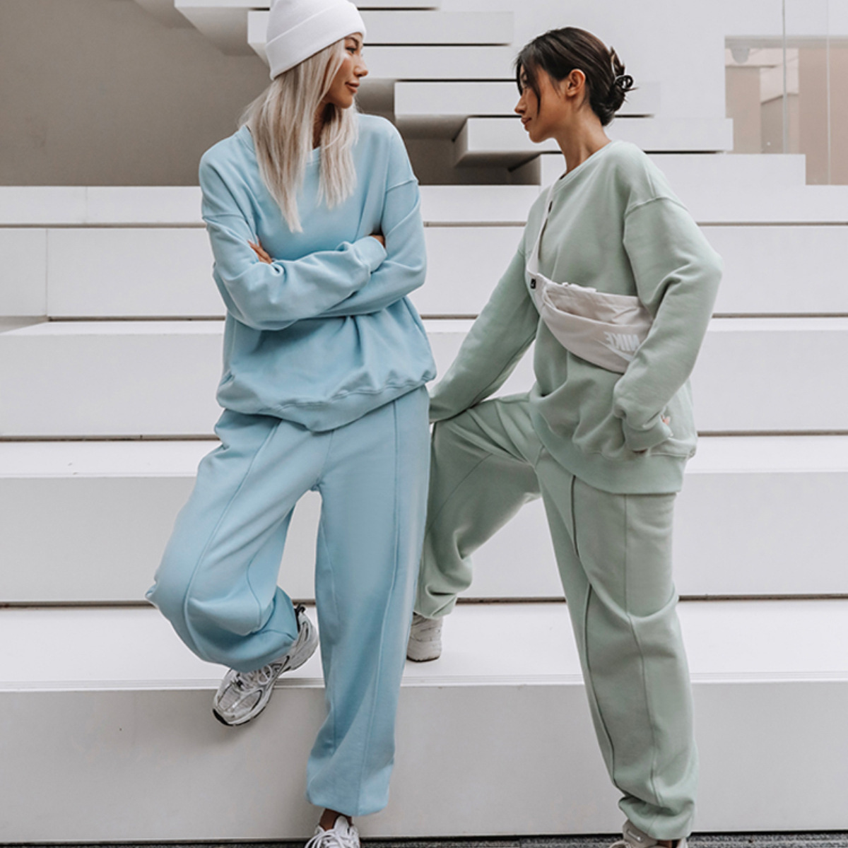 Women's Loose Casual Sweatshirt and Pants Two-Piece Set